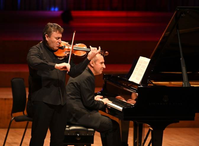 Vengerov-and-Trpceski-foto Barbican.jpg