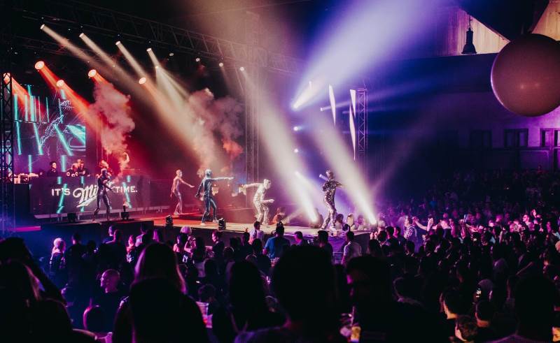 2X2A1642 Retrospektakl.jpg