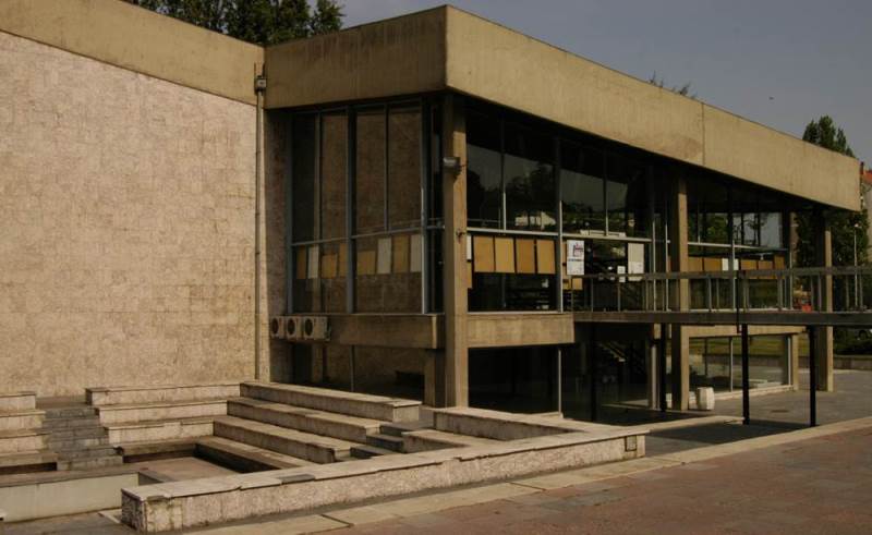 Magistrala, galerija.jpg