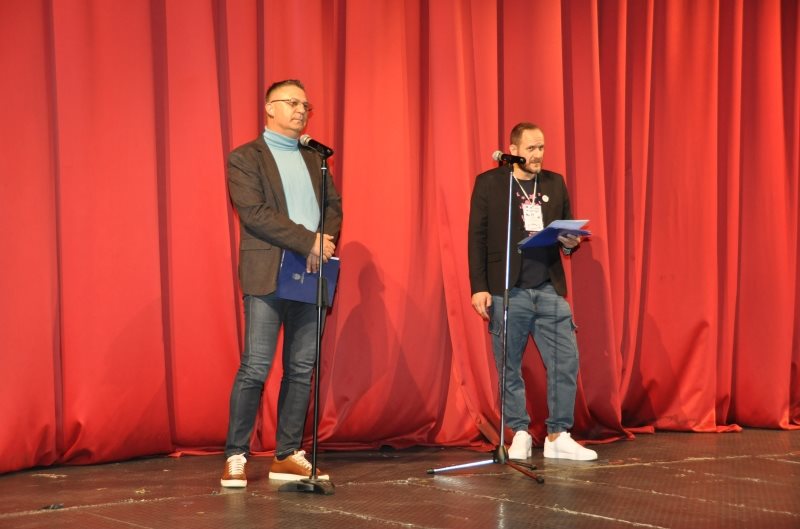 051024autopozoristezvezdariste3.jpg