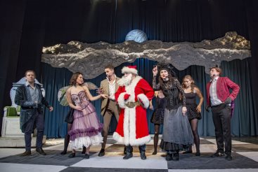 Премијера представе „Новогодишњи музички рингишпил”.jpg