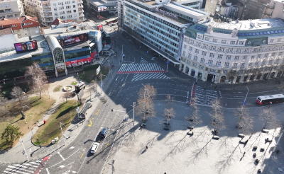 interju Bovan, Trg republike5.png