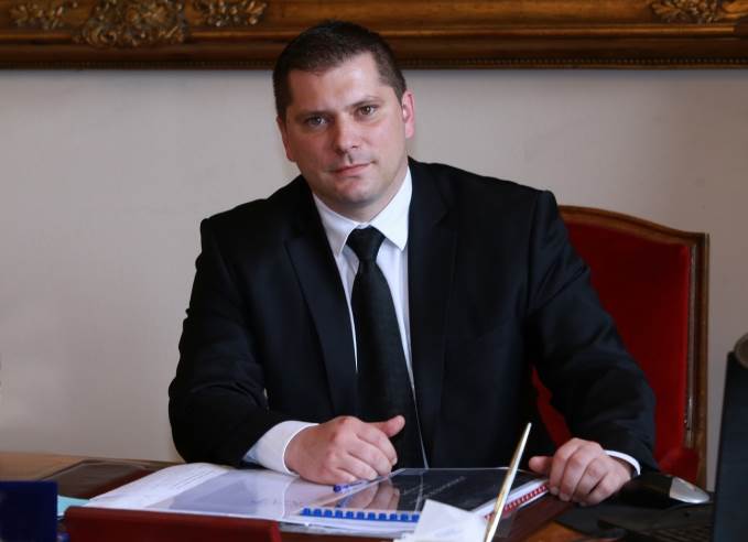 Nikodijevic novi sajt.jpg