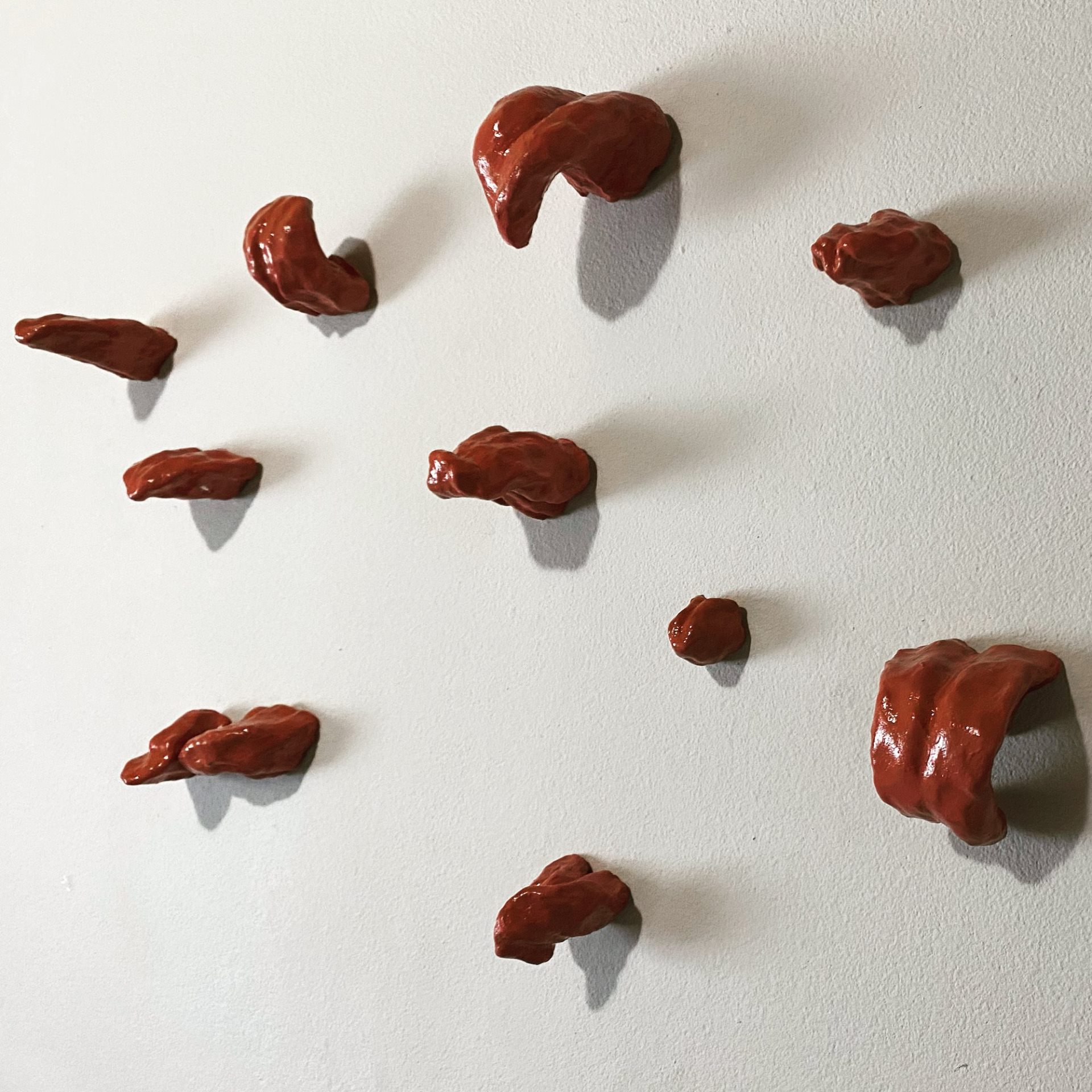 Govor, terakota, 5h10h6 cm (92 komada), 2023..JPG