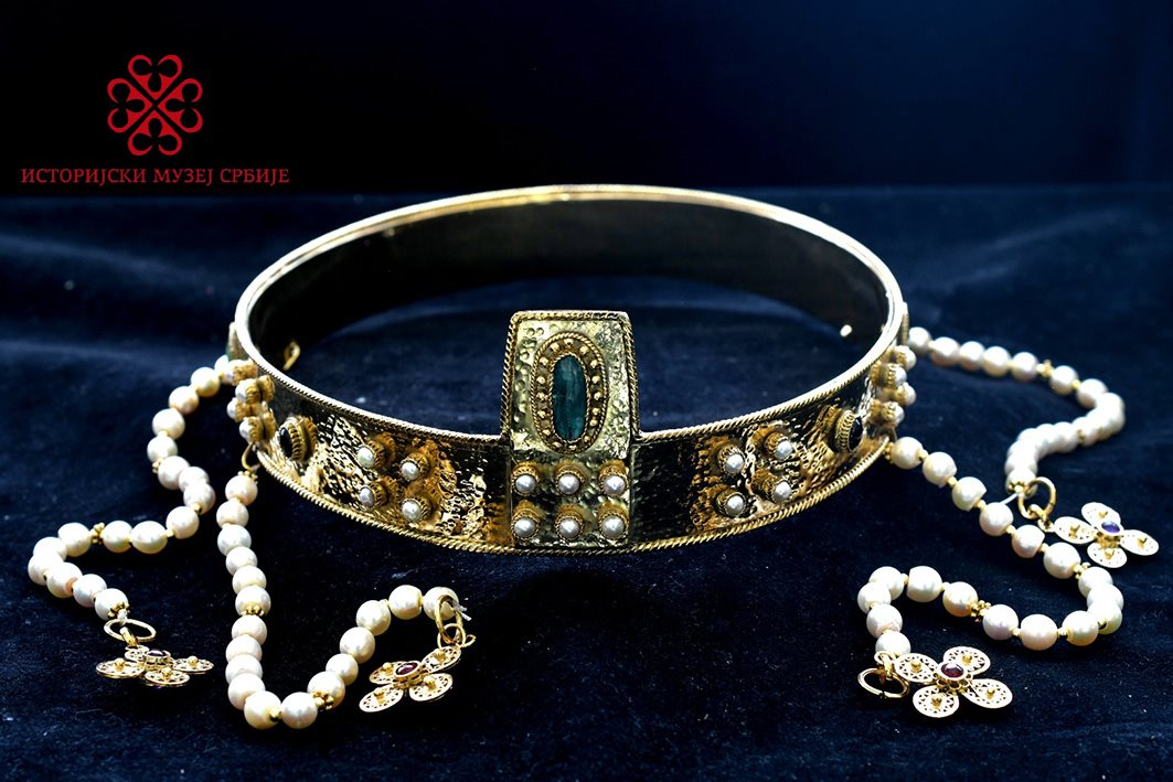 Реконструкција севастократорског венца краља Стефана Првовенчаног Израда и Фото Горан Ристовић Покимица.jpg