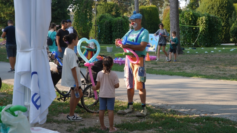 Klovn sa posetiocima Beogradskog leta na Kalemegdanu