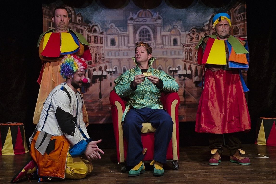 Представа Кловн Сима у Позоришту Пуж