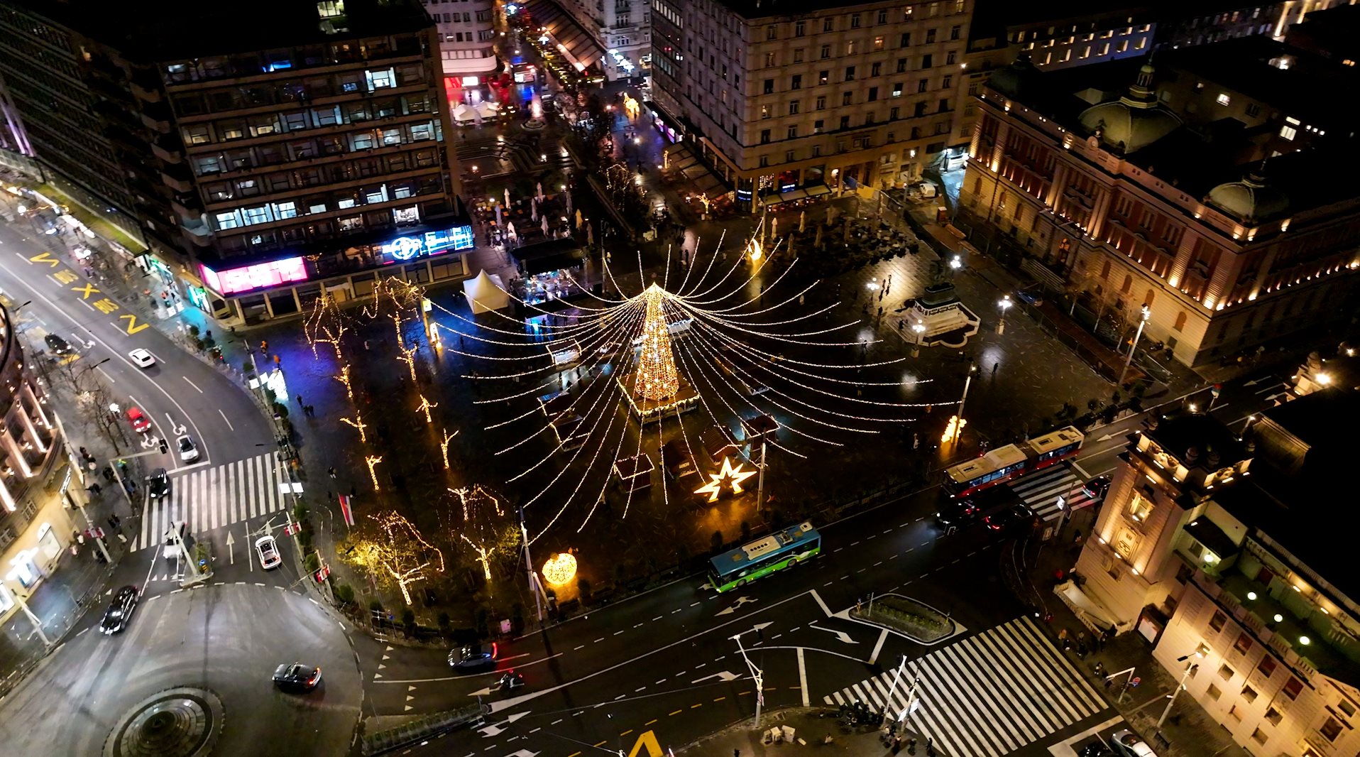 BG Zima 2026 template 16x9.00_00_11_11.Still010.jpg