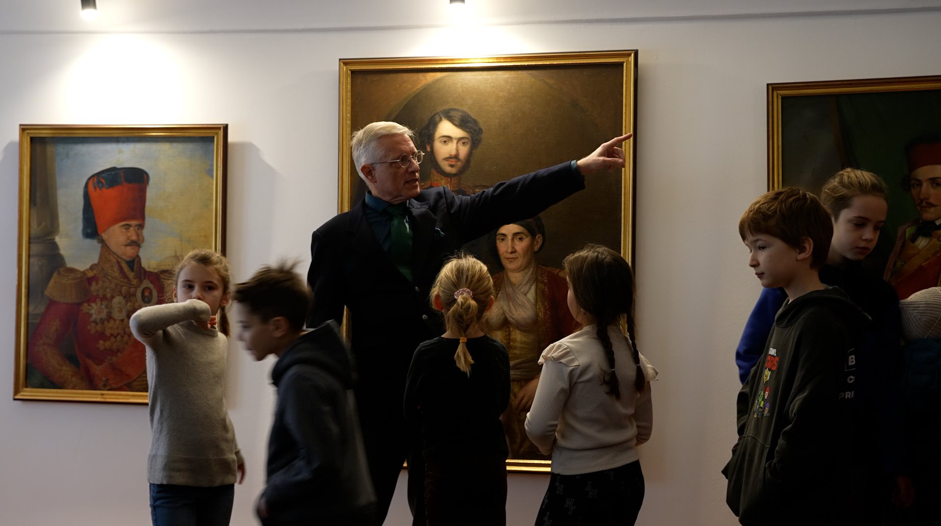 BG Zima 2026 template 16x9.00_00_33_02.Still021.jpg