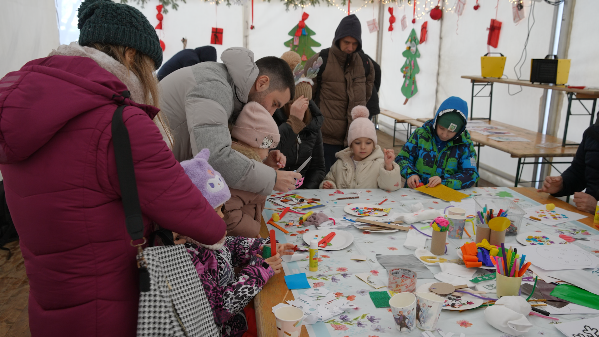 BG Zima 2026 template 9x16.00_17_03_11.Still031.png