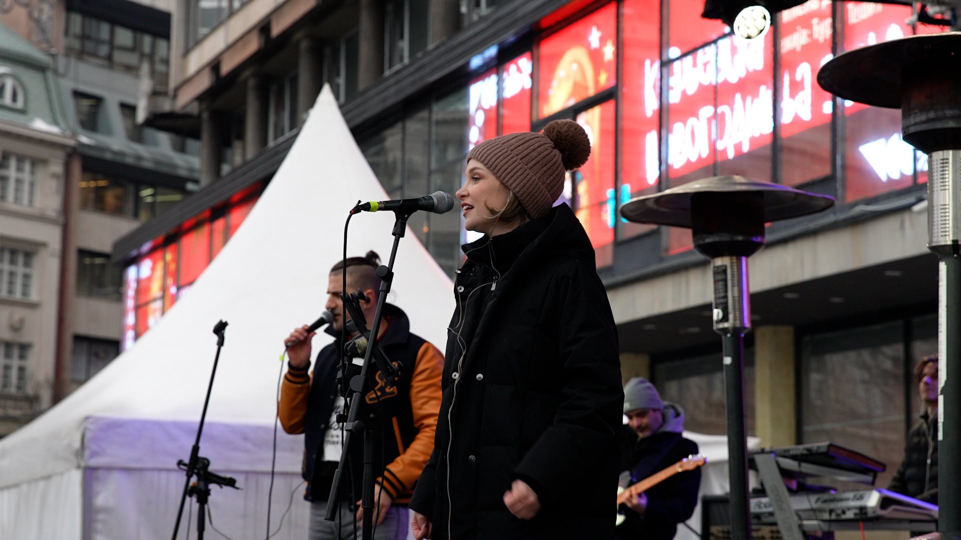 BG Zima 2026 template 16x9.00_00_06_13.Still006.jpg