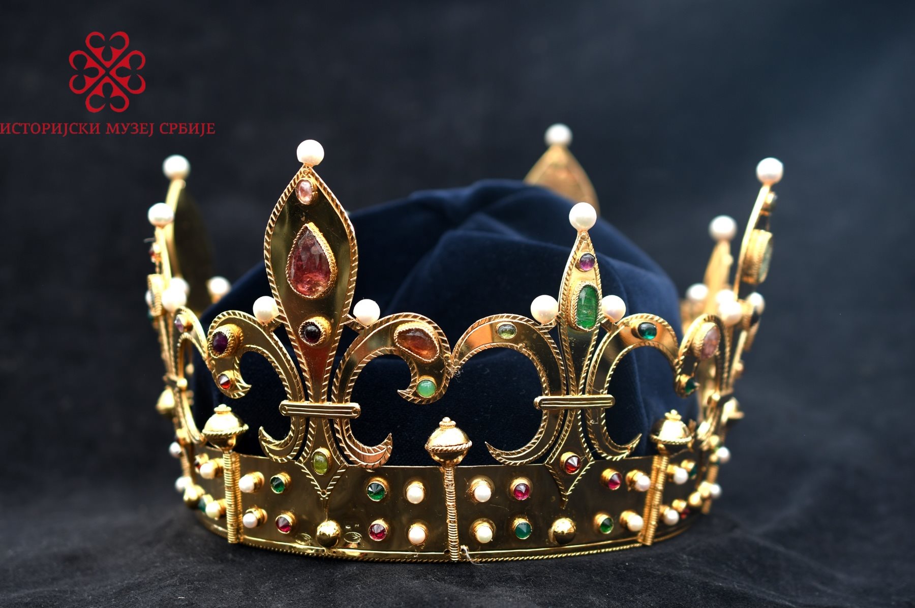 Реконструкција могућег изгледа круне краља Стефана Твртка I Котроманића Израда Горан Ристовић Покимица