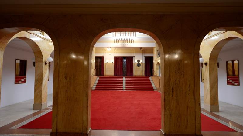 Grad Beograd - template 16x9.00_00_20_16.Still012 (1).jpg