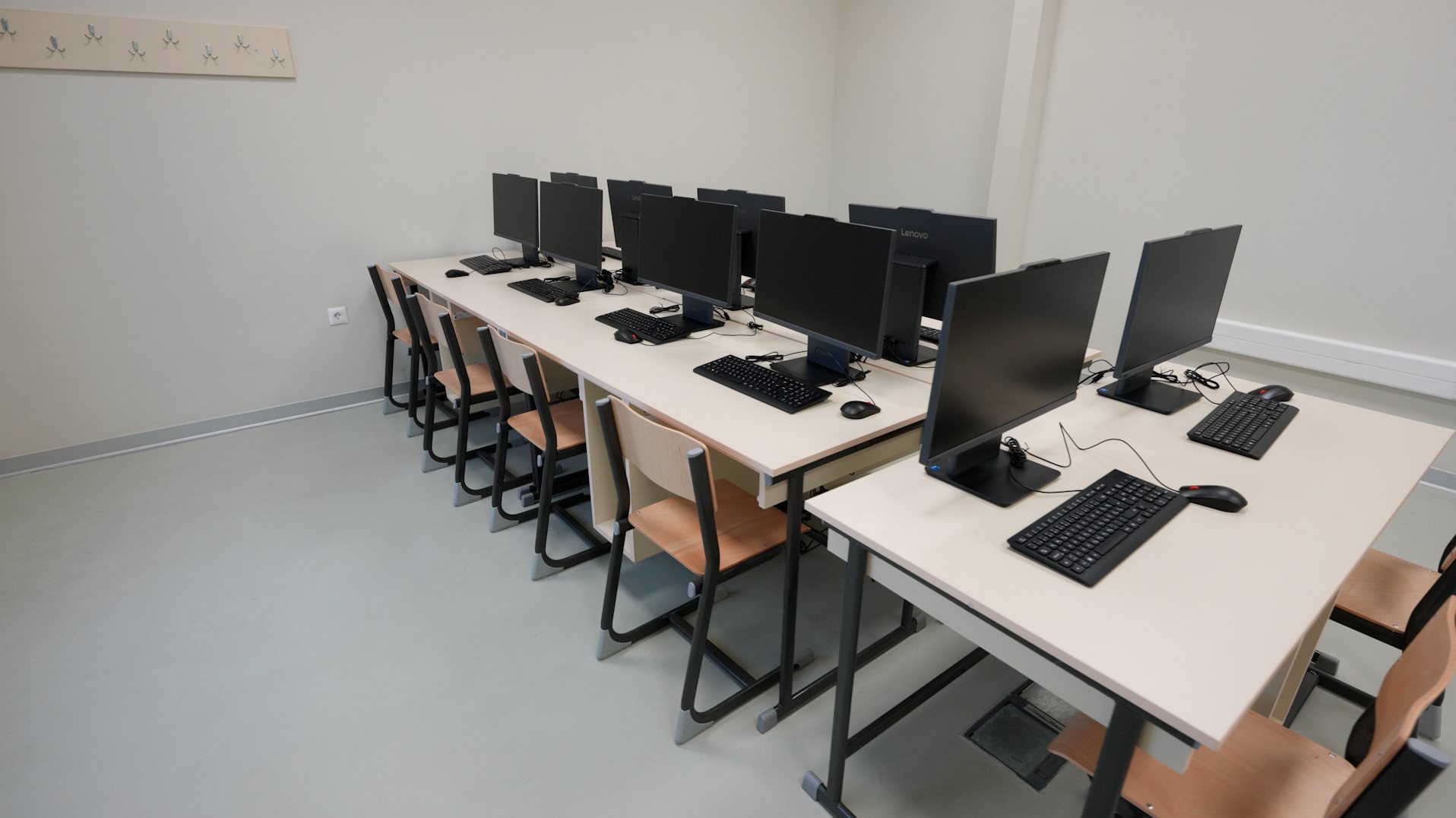 Grad Beograd - template 16x9.00_00_21_00.Still012.jpg