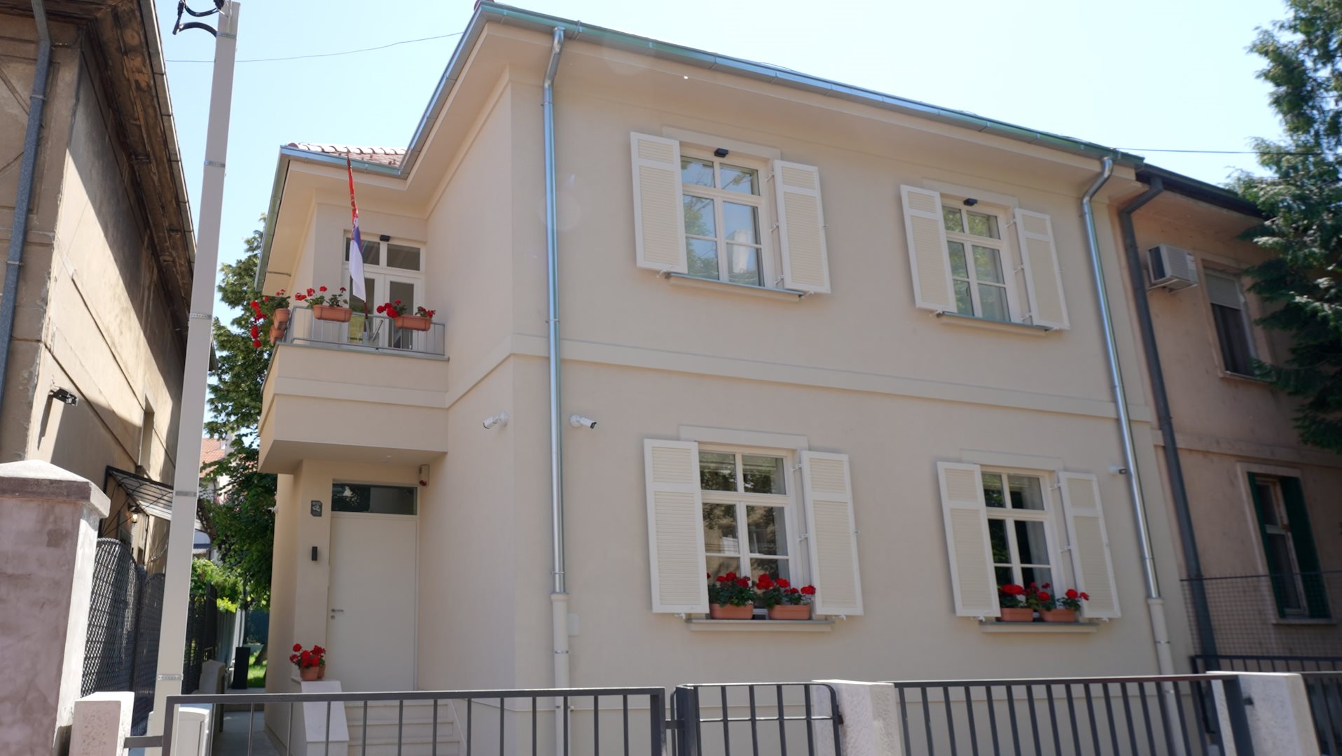 Grad Beograd - template 16x9.00_00_09_16.Still007.jpg