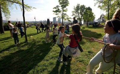 bdp 16-09.00_00_23_22.Still017.jpg