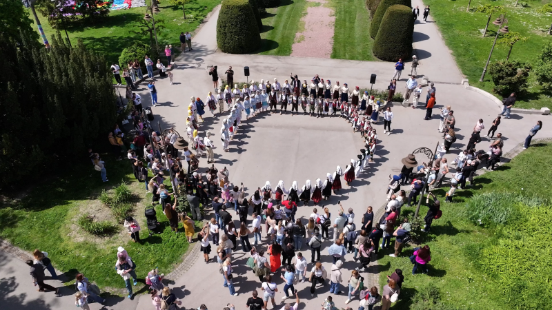 БDP_КУД Крушик 9x16.00_01_48_01.Still007.png