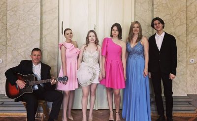 Ansamlb Helenia, foto privatna arhiva.jpg
