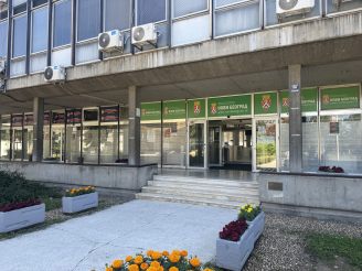 Zgrada GO Novi Beograd.jpeg